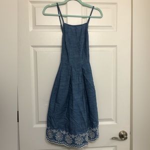 NEVER WORN Women’s denim eyelet dress. Size M